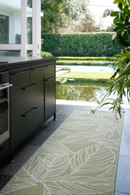 Load image into Gallery viewer, LAUREL MOSS