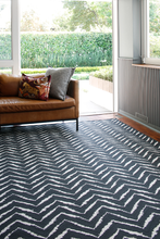 Load image into Gallery viewer, ZAGZI BLACK