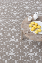 Load image into Gallery viewer, CONNECTION SAND