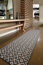 Load image into Gallery viewer, MBINGA OCEAN