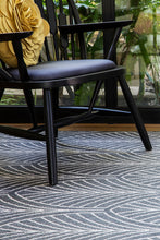 Load image into Gallery viewer, ERTE GREY