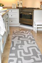 Load image into Gallery viewer, KUBA PEWTER