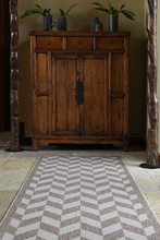 Load image into Gallery viewer, HERALD SAND