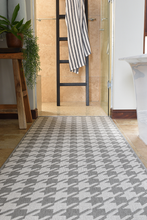 Load image into Gallery viewer, HOUNDSTOOTH PEWTER