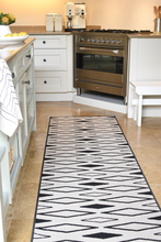 Load image into Gallery viewer, KIMBERLEY BLACK