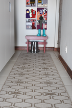 Load image into Gallery viewer, CONNECTION SAND