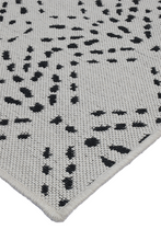 Load image into Gallery viewer, TUMZI WHITE WITH BLACK