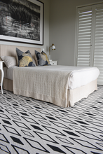 Load image into Gallery viewer, KIMBERLEY BLACK