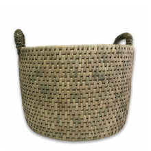Load image into Gallery viewer, Umtswala Round Storage basket with handles
