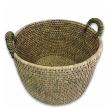 Load image into Gallery viewer, Umtswala Round Storage basket with handles
