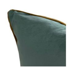 Load image into Gallery viewer, Teal with Gold contrast piping
