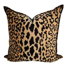Load image into Gallery viewer, Jamil Velvet Scatter Cushion Cover
